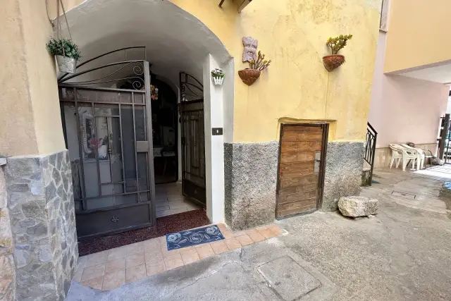 Casa indipendente in Via dei Medici, Fondi - Foto 1