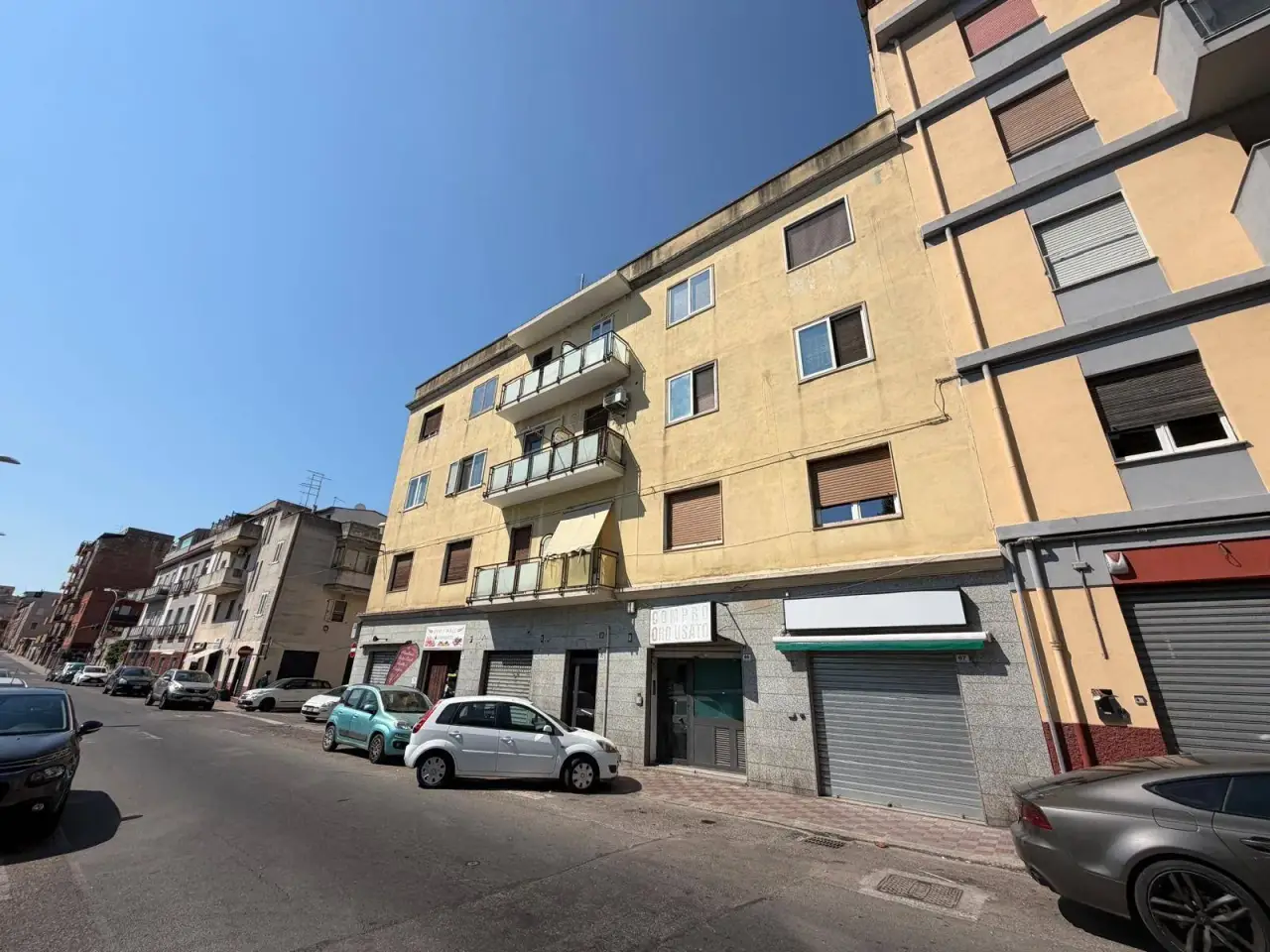 Negozio in Via Bosco Cappuccio, Cagliari, {3} - Foto 1