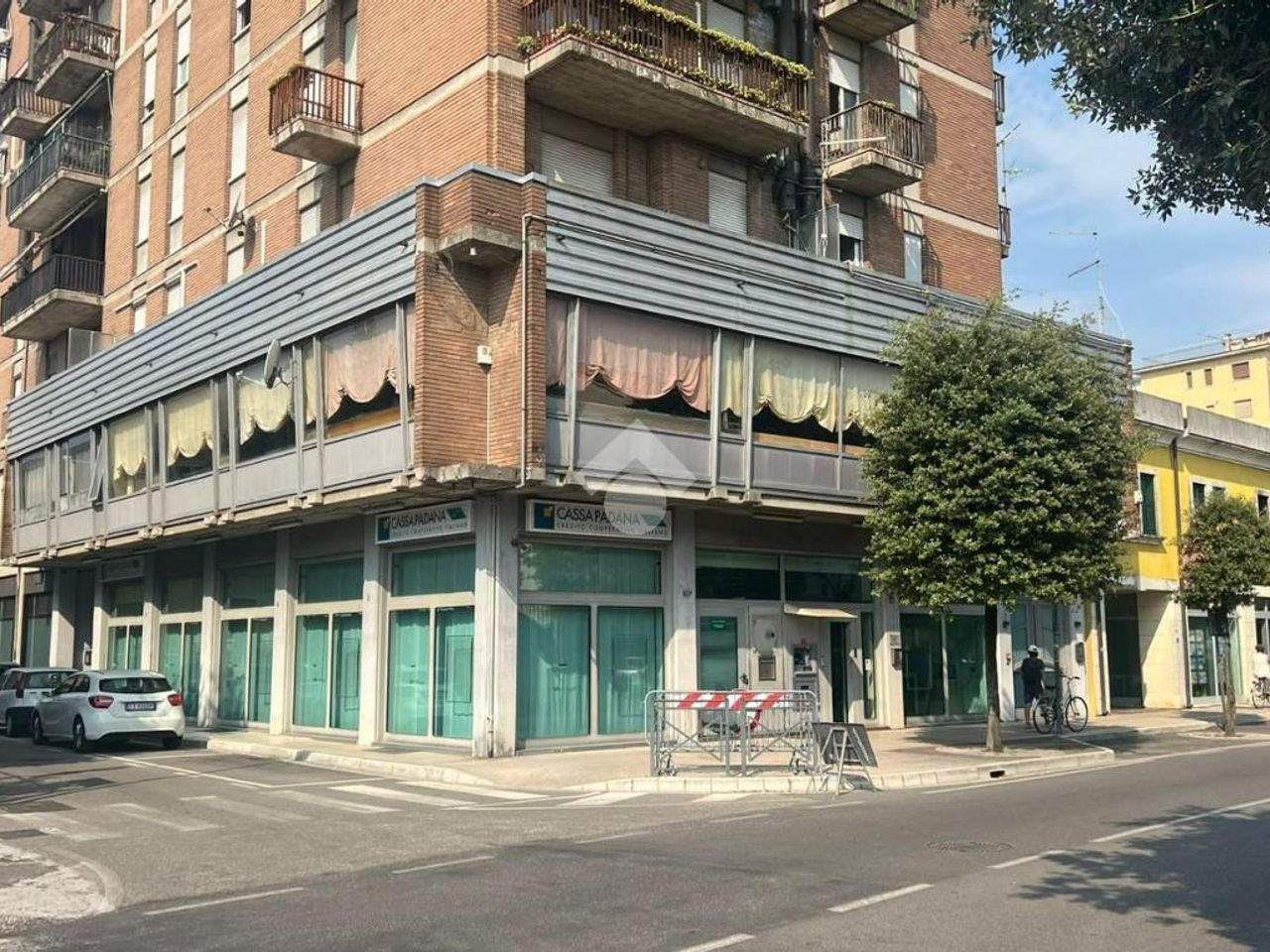 Negozio in Via Giuseppe Garibaldi 58, Bovolone, {3} - Foto 1