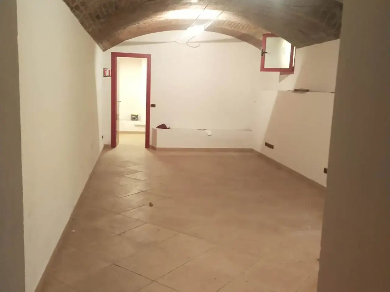 Magazzino in Via Raffaello Sanzio, Milano, {3} - Foto 1