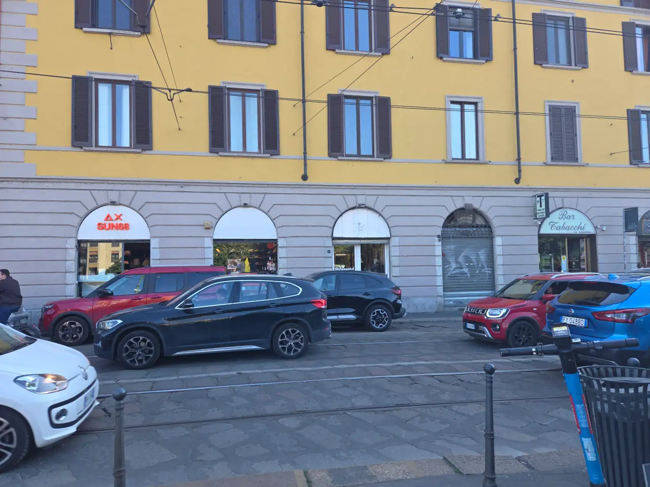 Negozio in Via Vigevano 1, Milano, {3} - Foto 1