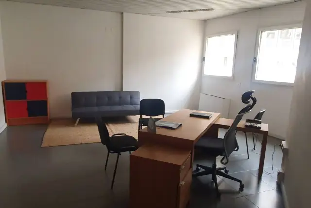 Gemeinschaftsbüro in Centro Direzionale, Napoli - Foto 1