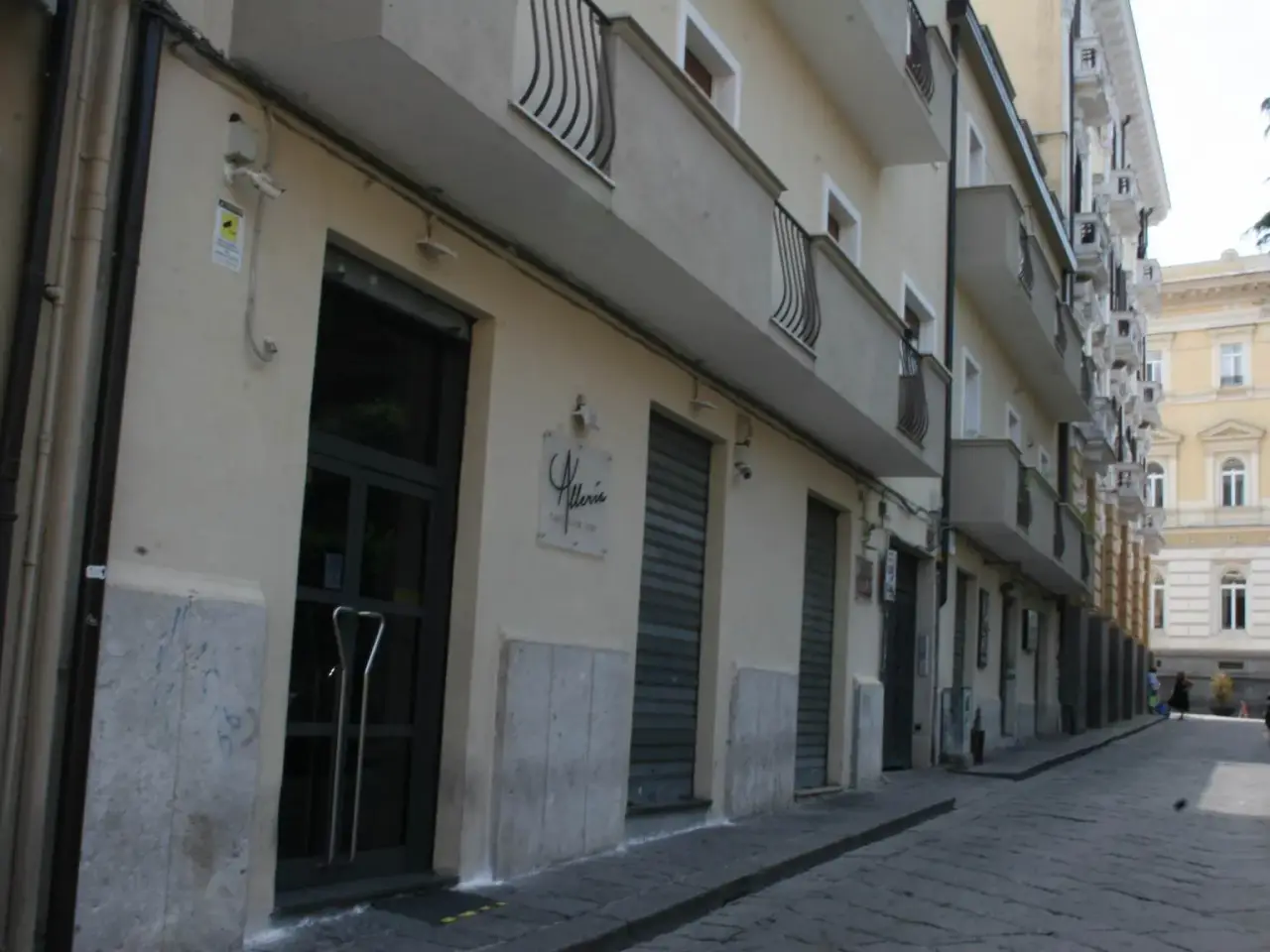 Negozio in Via Cardinal di Rende, Benevento, {3} - Foto 1