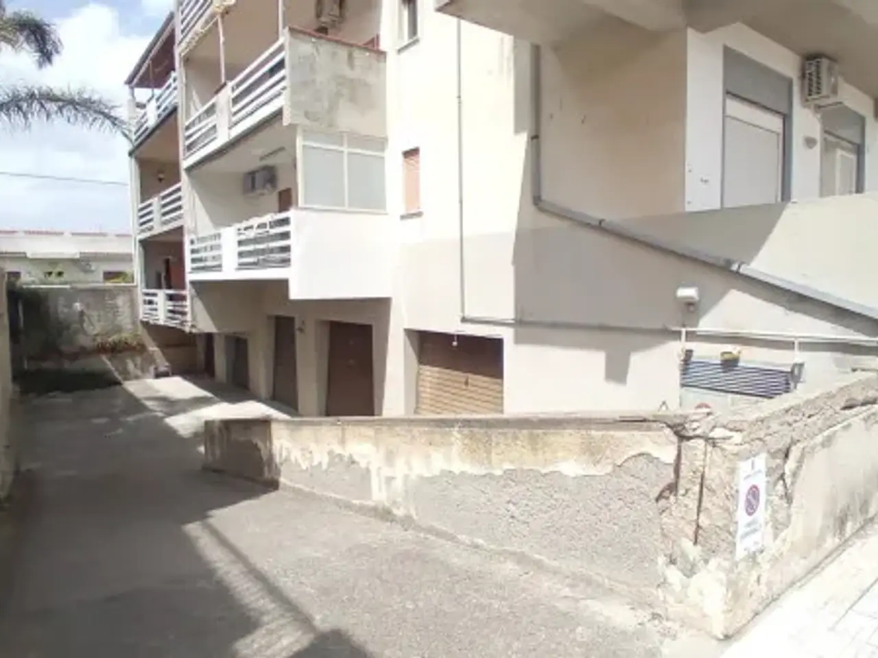 Magazzino in Via Siracusano 108, Venetico, {3} - Foto 2