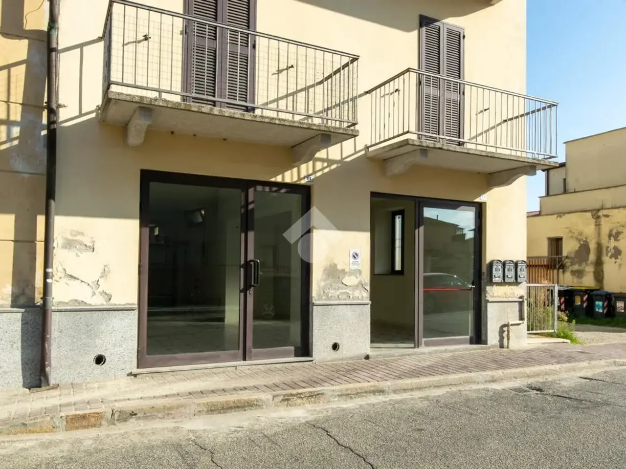 Negozio in Via dei Glicini 7, Casale Monferrato, {3} - Foto 2