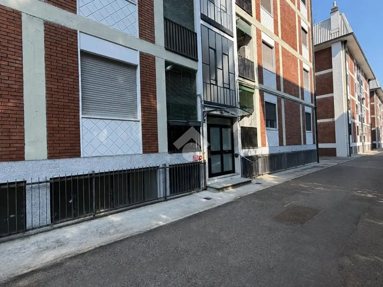 Magazzino in Via Baranzate 49, Novate Milanese, {3} - Foto 2