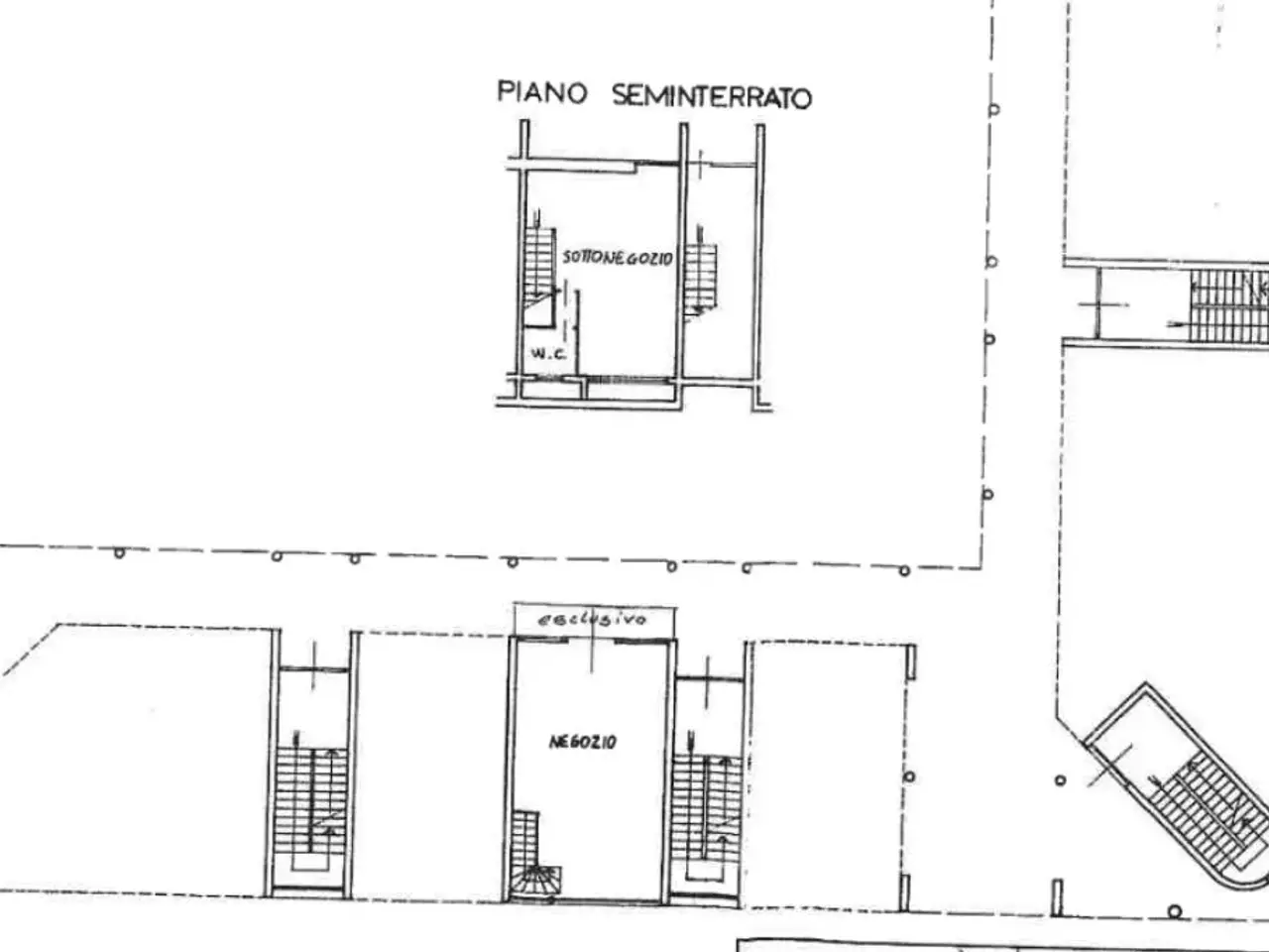 Negozio in Piazza IV Novembre 5, Villafranca Di Verona, {3} - Planimetria 1