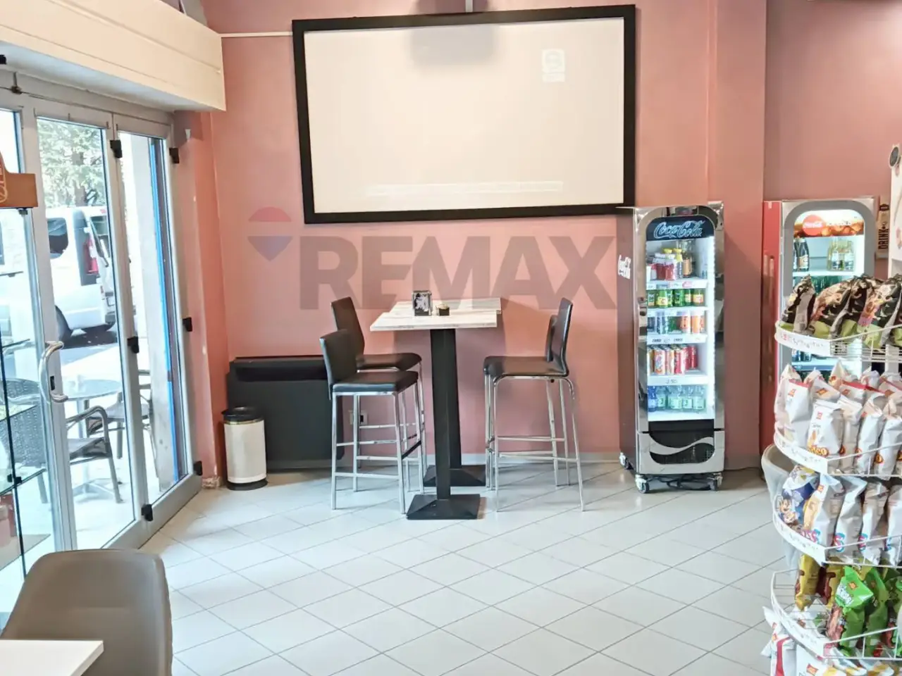 Esercizio commerciale in Via della Repubblica 43, Cologno Monzese, {3} - Foto 1