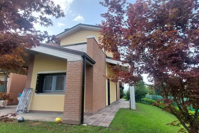 Villa in Via Piave, Martinengo - Foto 1