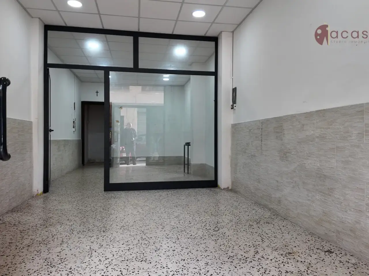 Negozio in Via Piave 128, Palermo, {3} - Foto 2