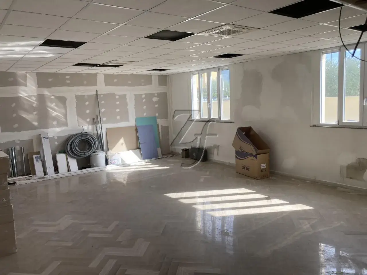 Ufficio in , Prato, {3} - Foto 1