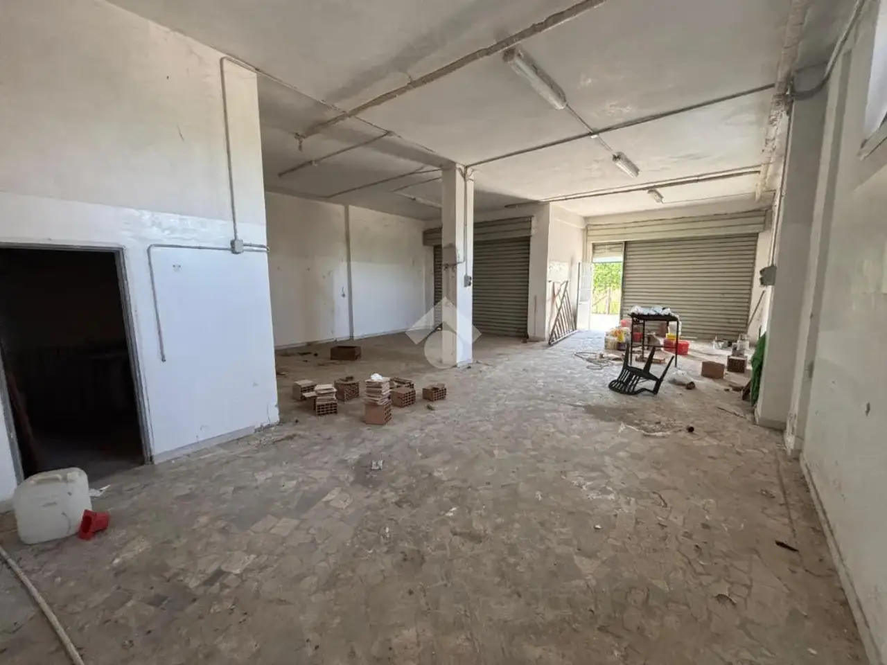 Negozio in Via S. Marco 151, Santa Maria A Vico, {3} - Foto 2