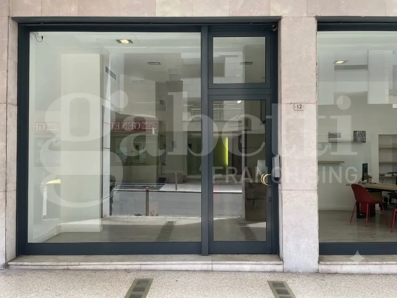 Negozio in Via Beato Odorico 12, Pordenone, {3} - Foto 2