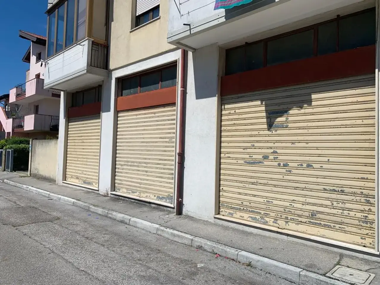 Negozio in , Monfalcone, {3} - Foto 2