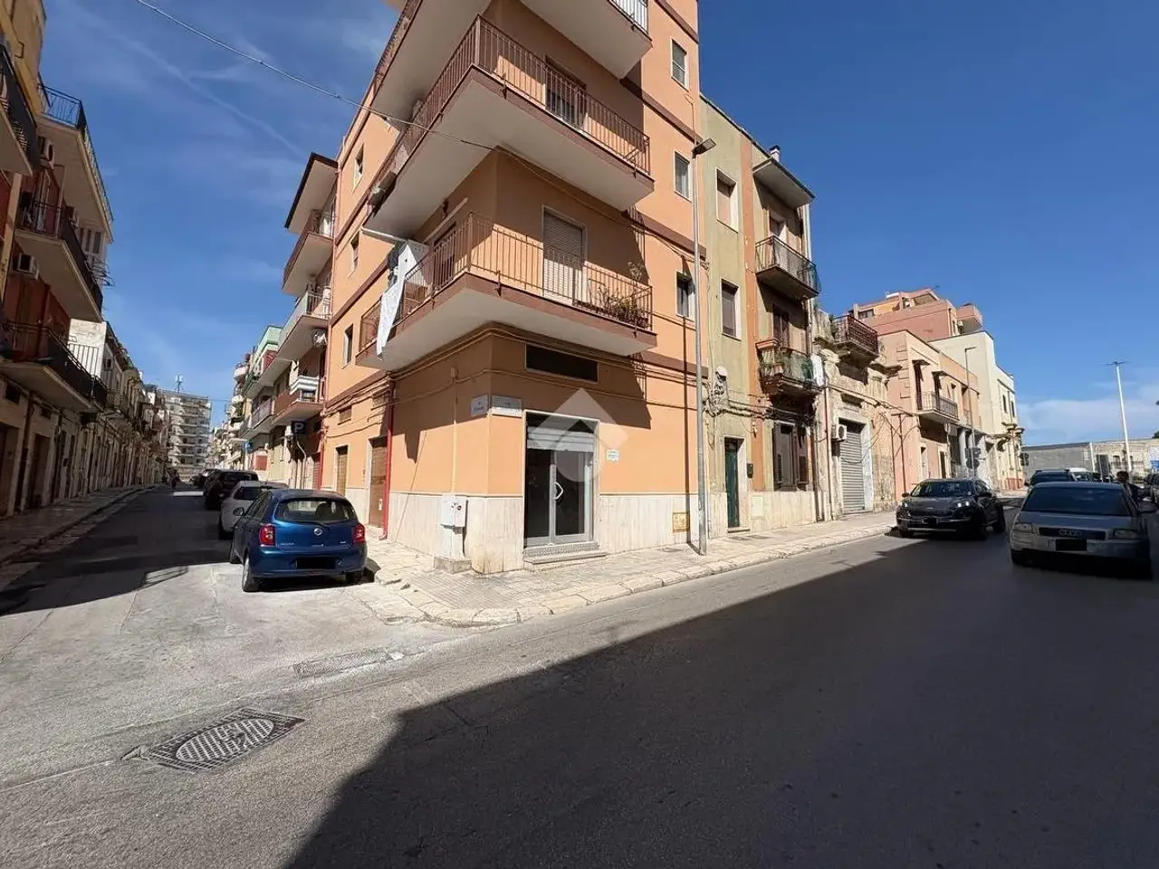 Negozio in Via dè Carpentieri 31, Brindisi, {3} - Foto 2