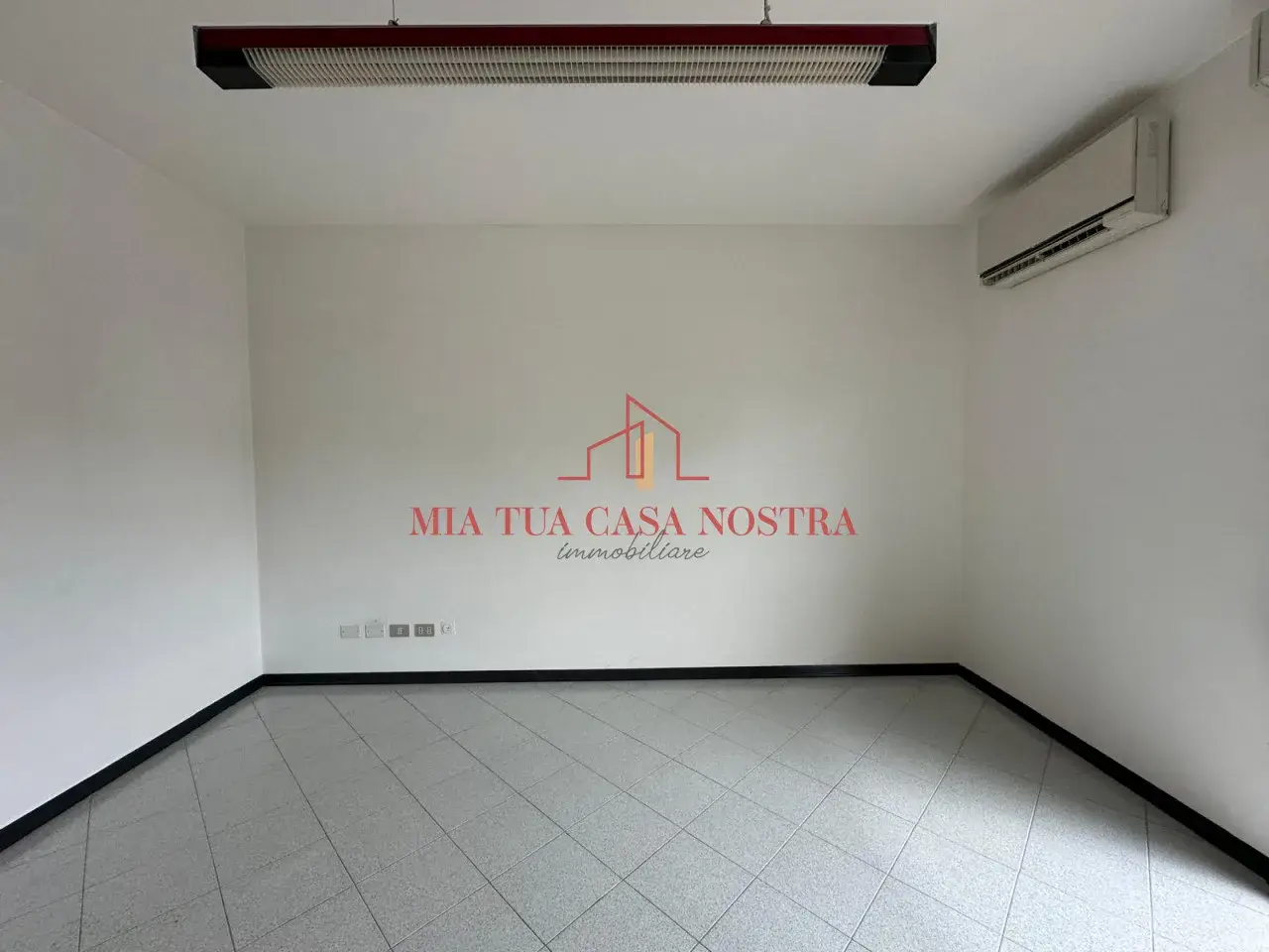 Ufficio in Via della Provvidenza, Rubano, {3} - Foto 1