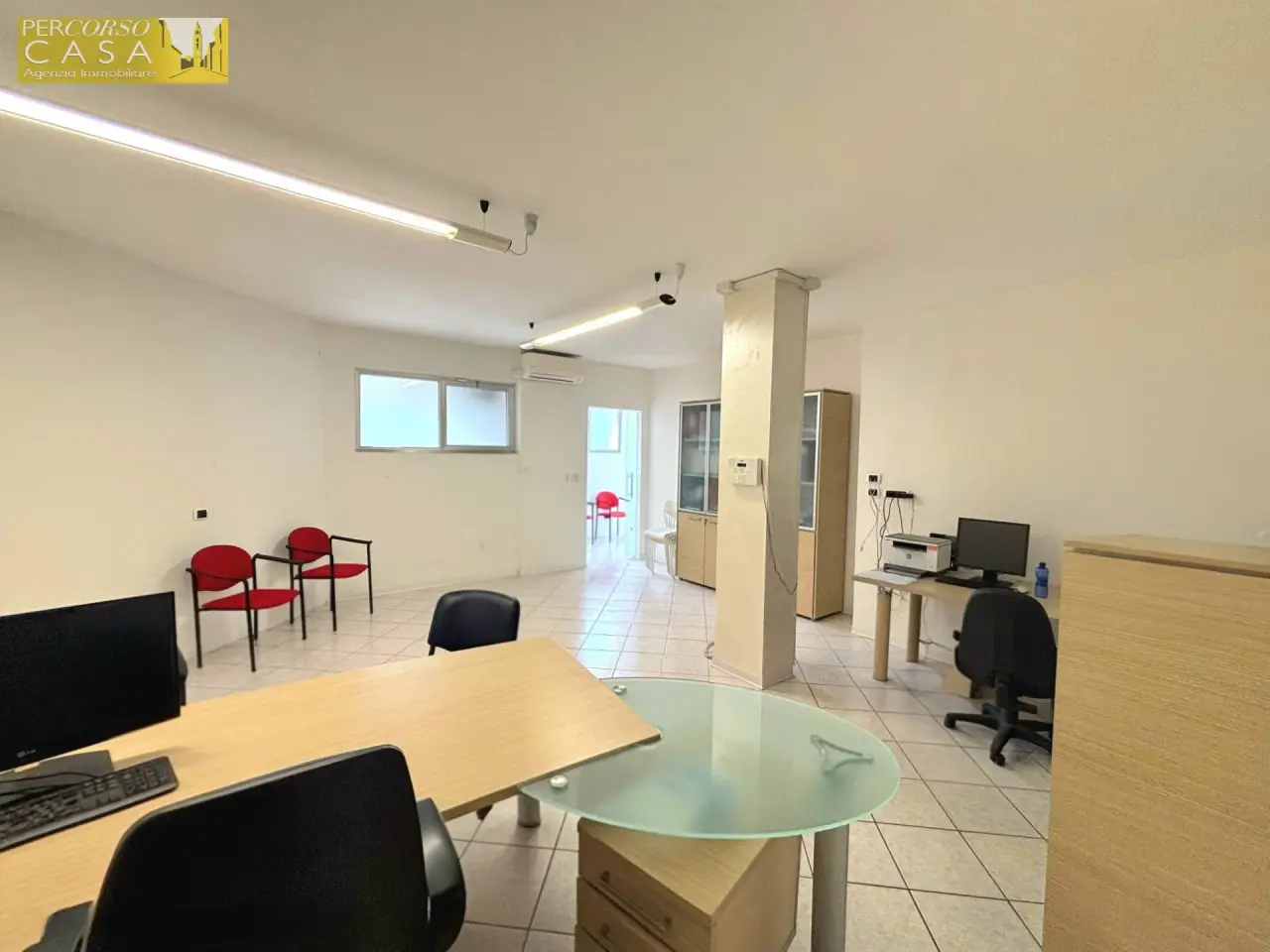 Ufficio in Viale Duca degli Abruzzi, Montorio Al Vomano, {3} - Foto 2