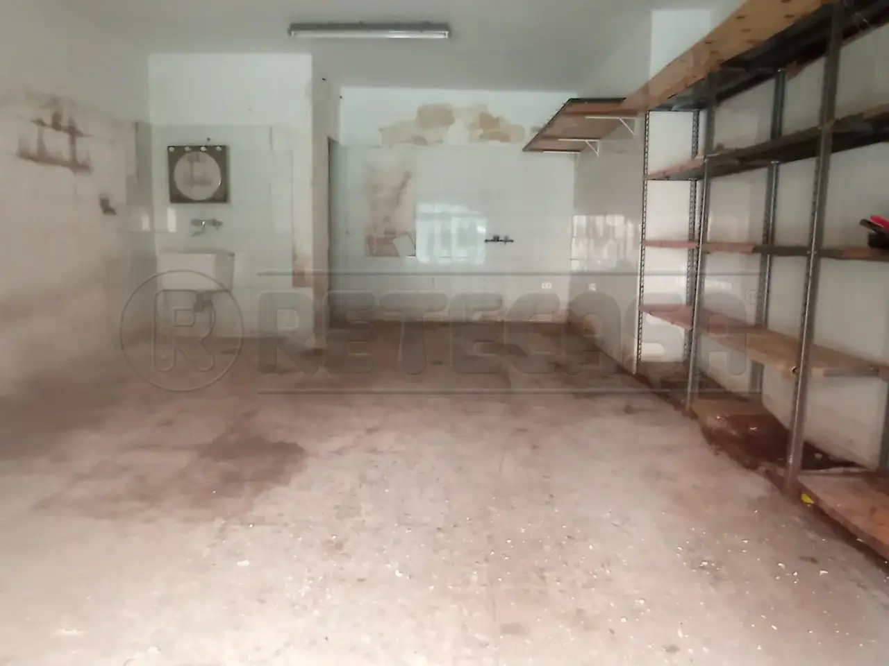 Parcheggio chiuso in Via Castromediano, Gallipoli, {3} - Foto 1