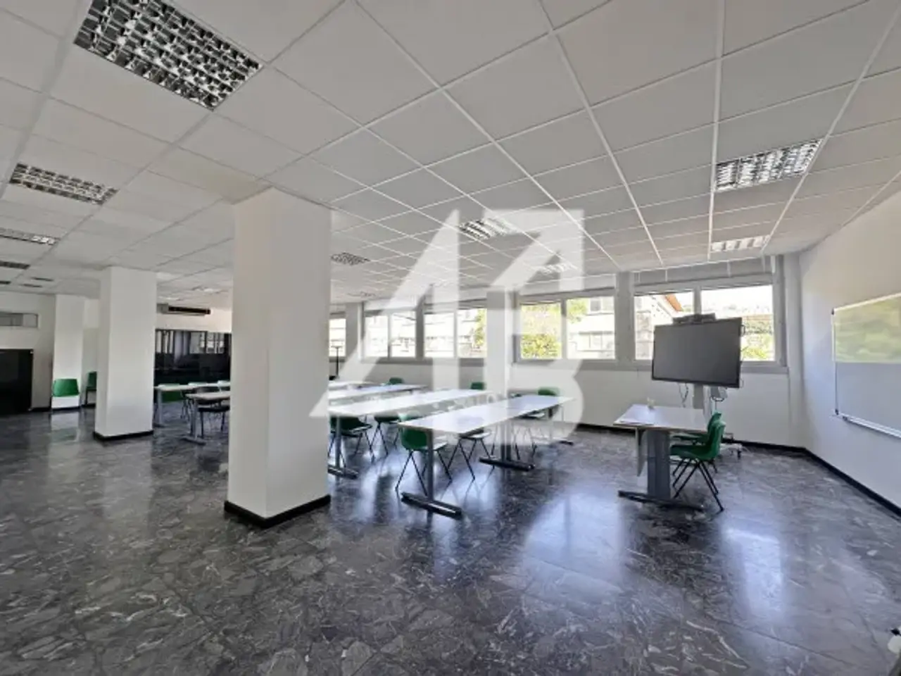 Ufficio in Via Karl Ludwig Von Bruck 32, Trieste, {3} - Foto 1