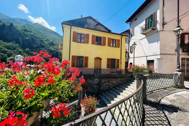 Casa indipendente in Via Molino 176, Ormea - Foto 1