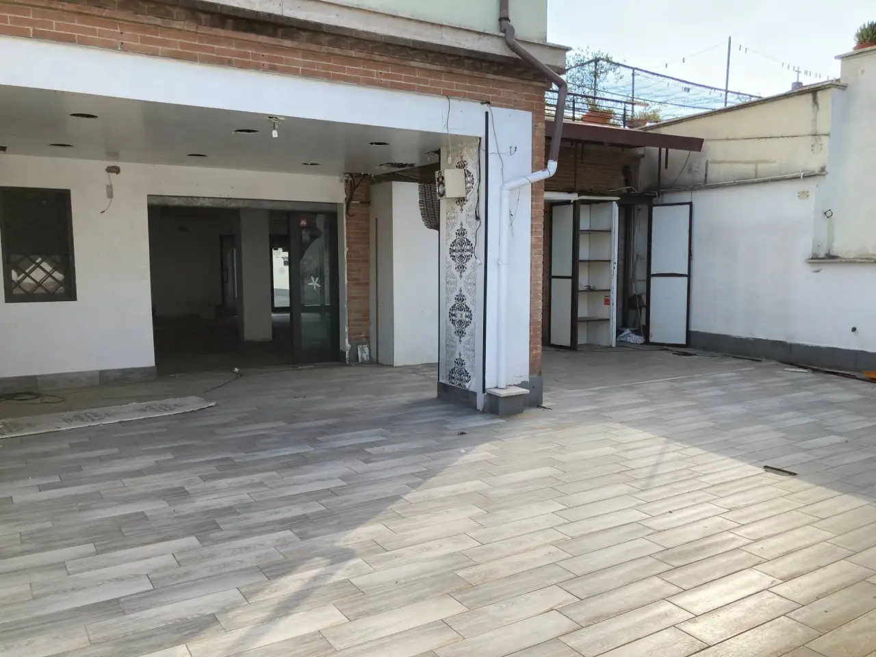 Negozio in Via Tiburtina, Tivoli, {3} - Foto 2