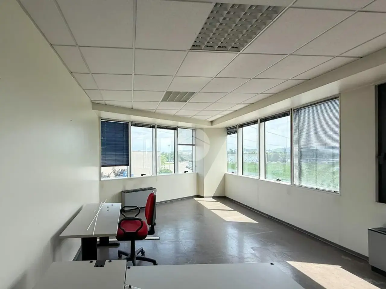 Ufficio in Via Carpenedolo 1, Castiglione Delle Stiviere, {3} - Foto 2