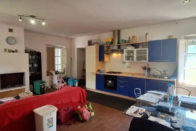 4-room flat, Borgo a Mozzano - Photo 1