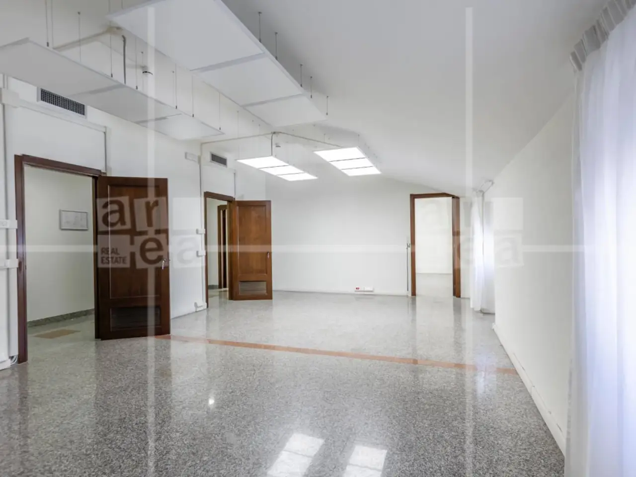 Ufficio in Via Nazionale 131, Roma, {3} - Foto 2