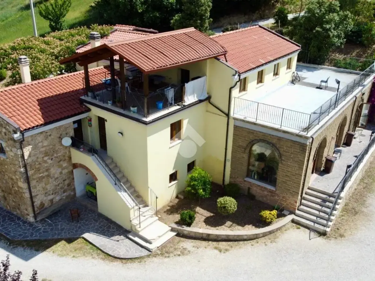 Albergo in Via Colle Ginepro, Civitella Del Tronto, {3} - Foto 1