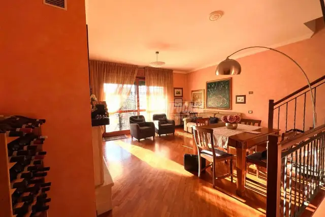 Terraced house in Via Pietro Ubaldo Angeletti, Roma - Photo 1