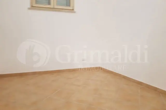 2-room flat in Via Roma, Sannicola - Photo 1