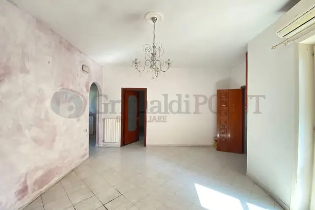 2-room flat, Melito di Napoli - Photo 1