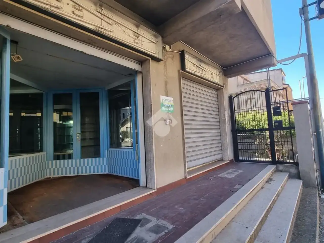 Negozio in Via Nazionale 150, Reggio Calabria, {3} - Foto 1