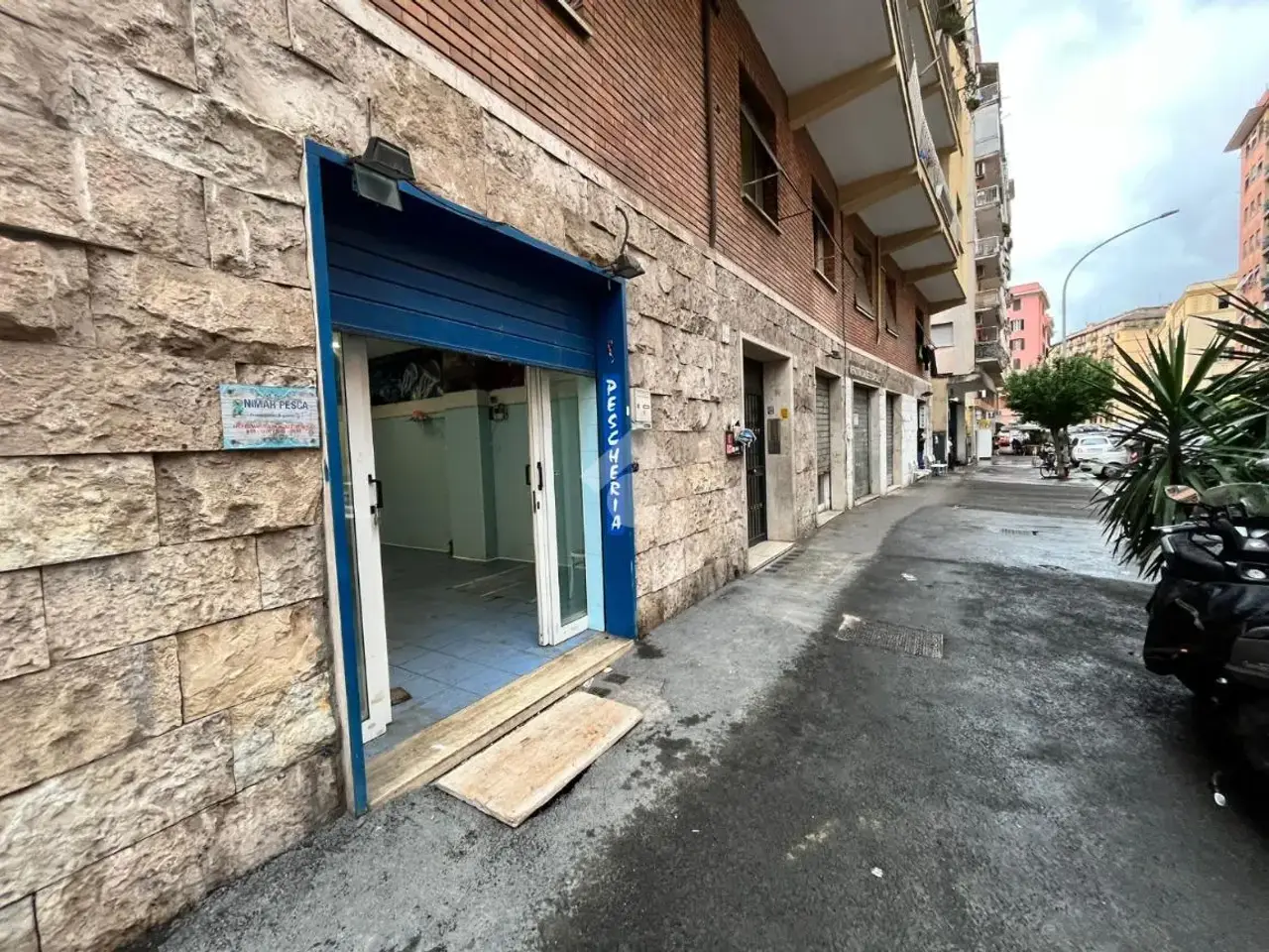 Negozio in Via Domenico Cucchiari 66, Roma, {3} - Foto 1
