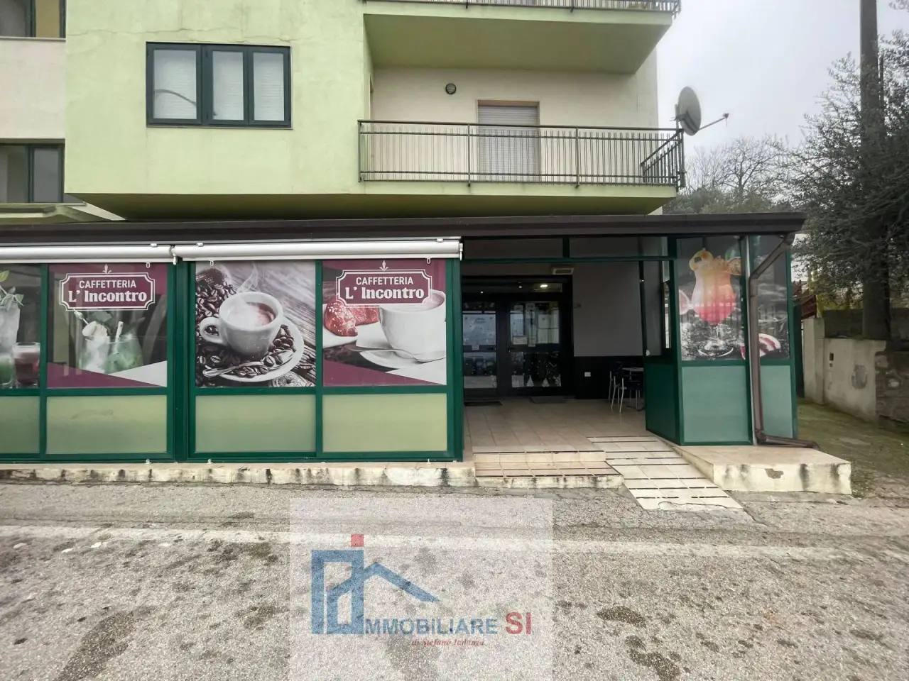 Esercizio commerciale in Via Silvio Pedicini, Foglianise, {3} - Foto 2