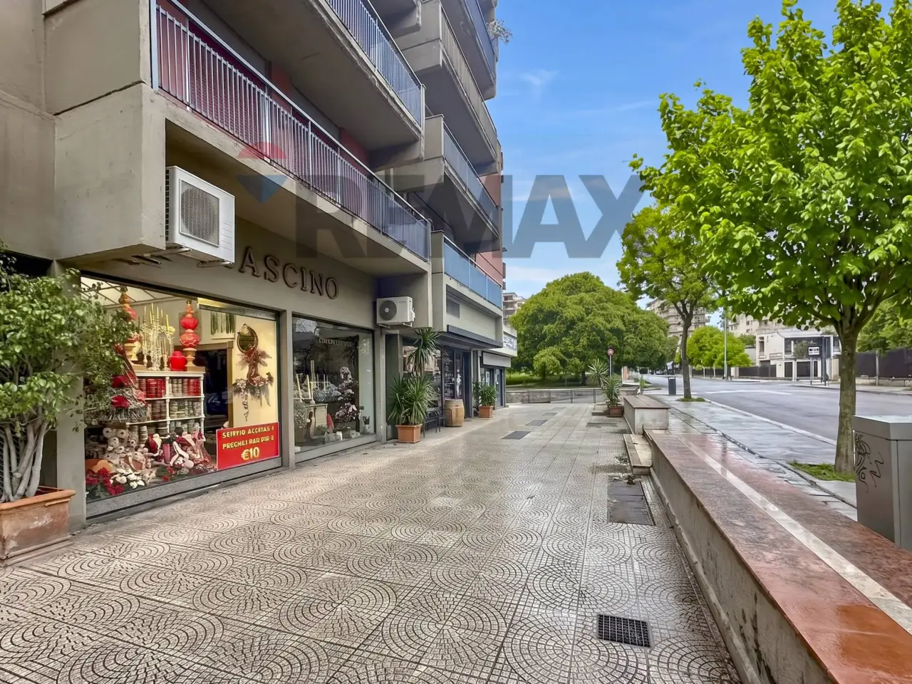 Negozio in Viale Strasburgo 44, Palermo, {3} - Foto 1