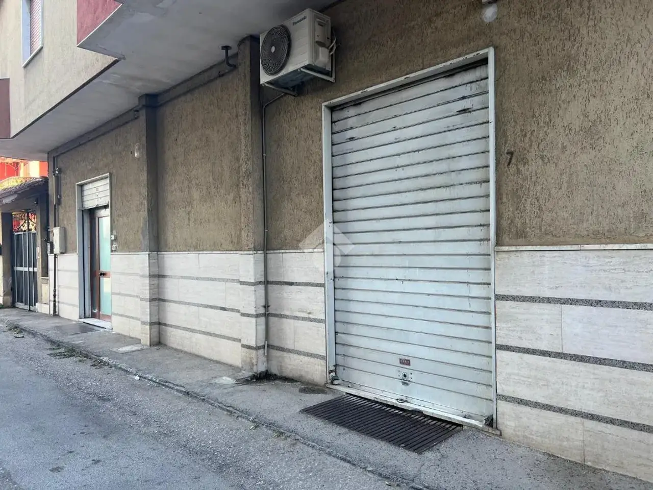 Magazzino in Via Monte Taburno 3, Casoria, {3} - Foto 2