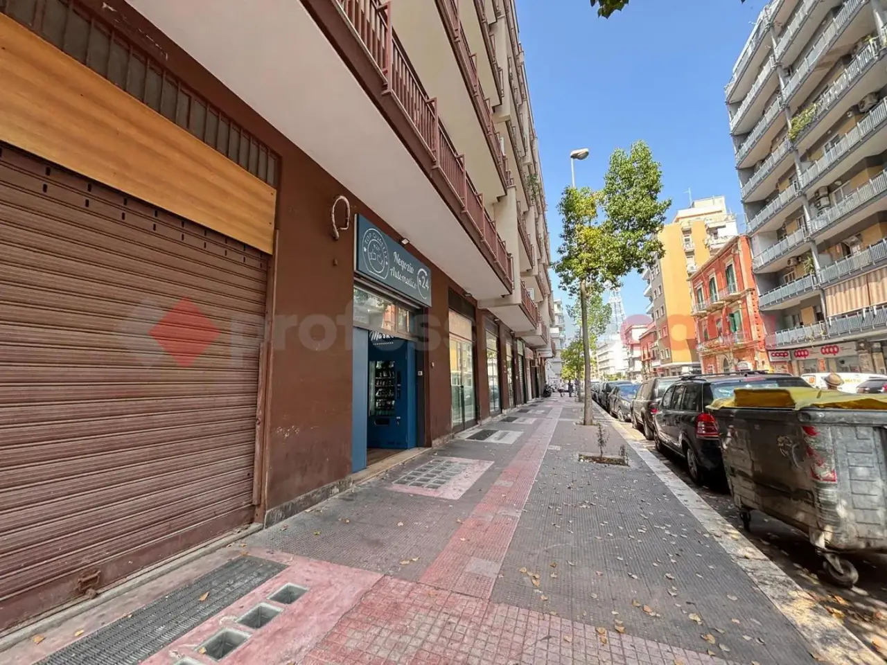 Negozio in Via Napoli, Bari, {3} - Foto 1
