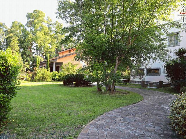 Villa in Strada della Speranza, Latina - Foto 1