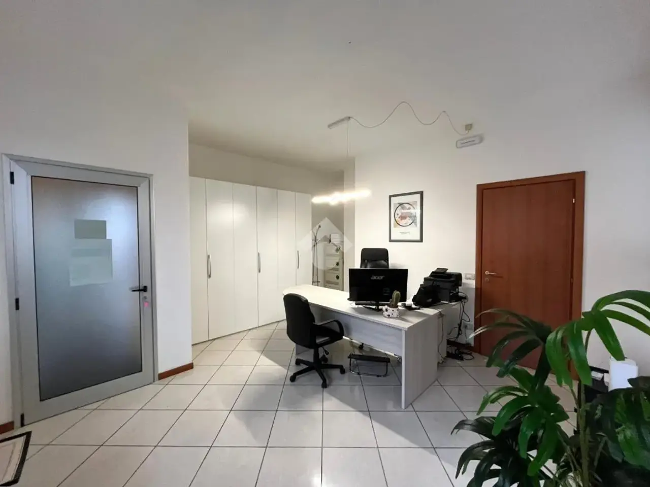 Ufficio in Via G. Pascoli 5, Ponte San Nicolo', {3} - Foto 1