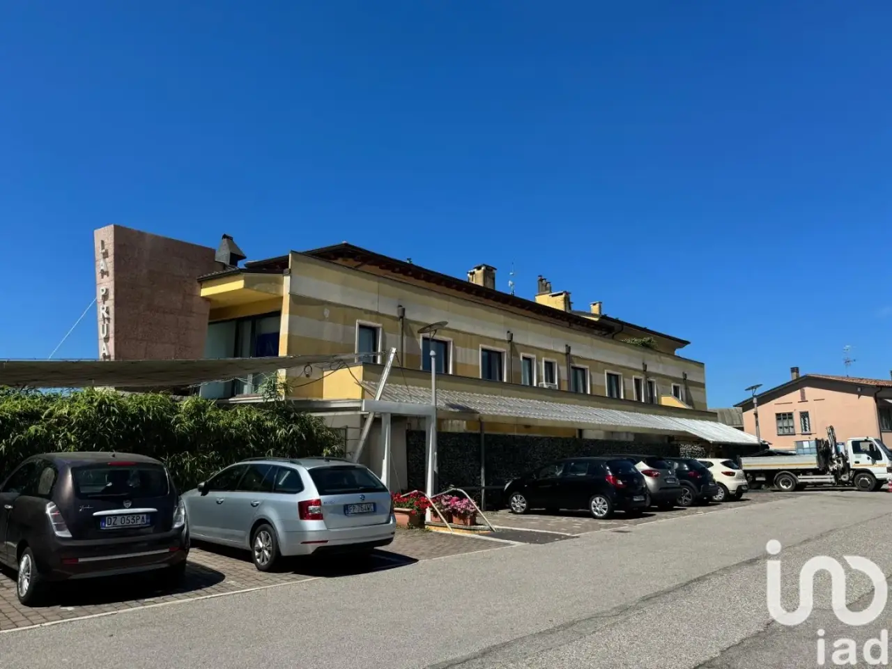 Ufficio in Via Alcide De Gasperi 2, Sant'Ambrogio Di Valpolicella, {3} - Foto 1