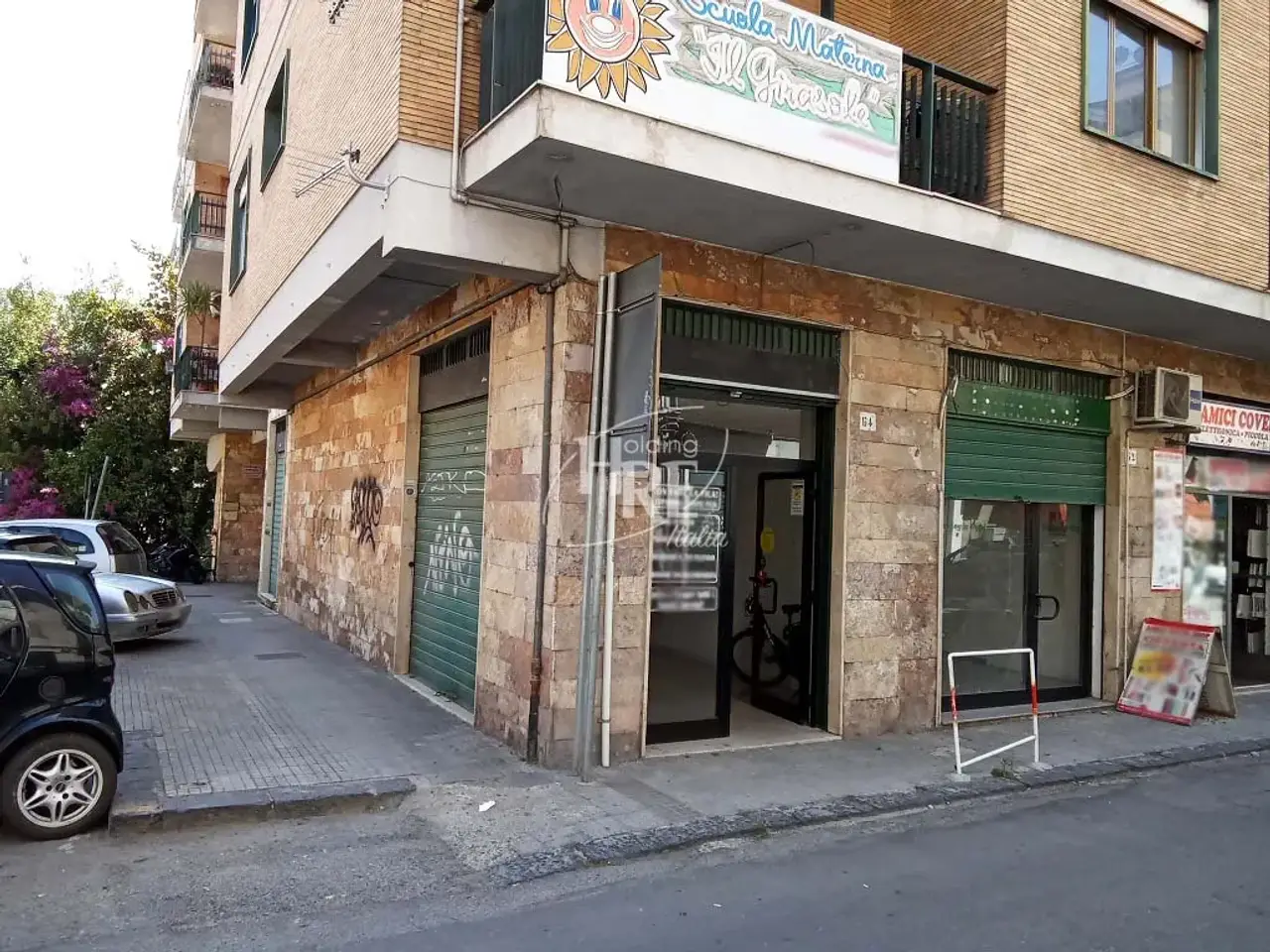 Locale commerciale in Via XXIV Maggio 64, Cosenza, Cosenza, {3} - Foto 1