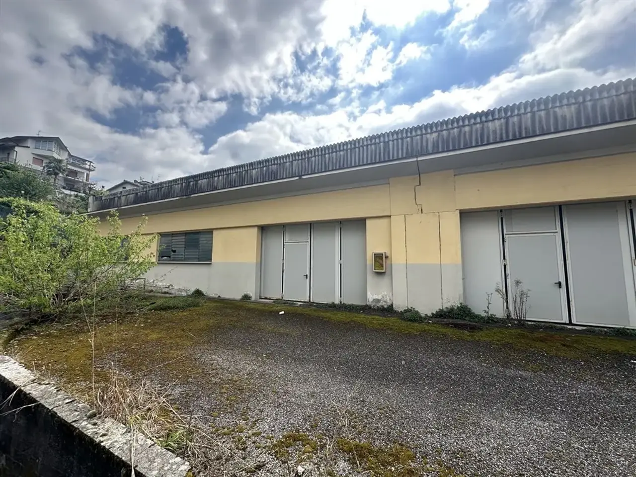 Capannone in Via Nullo, Caprino Bergamasco, {3} - Foto 1