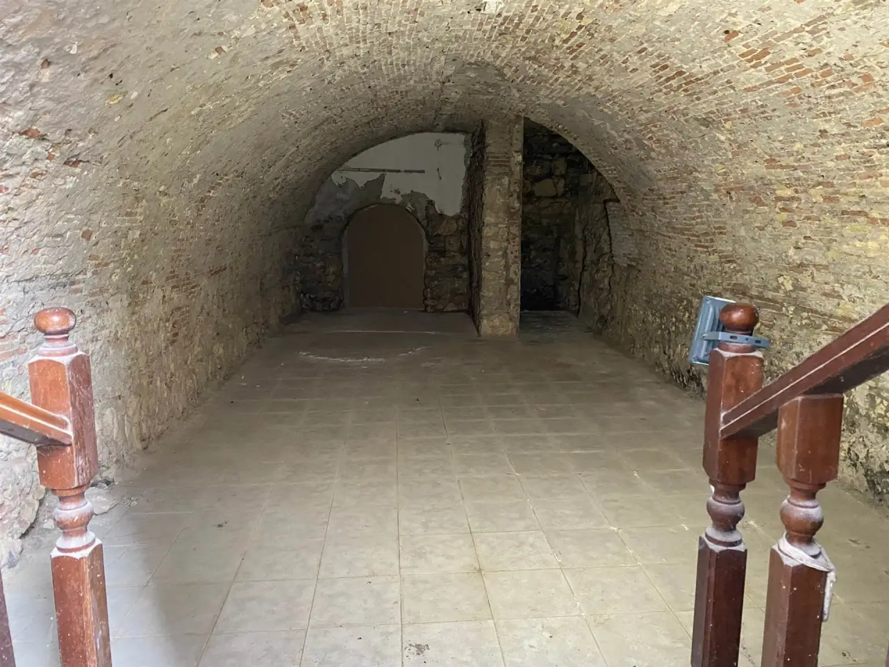 Laboratorio in , Cagliari, {3} - Foto 2