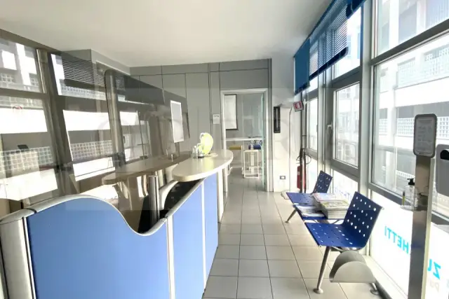 insertion image