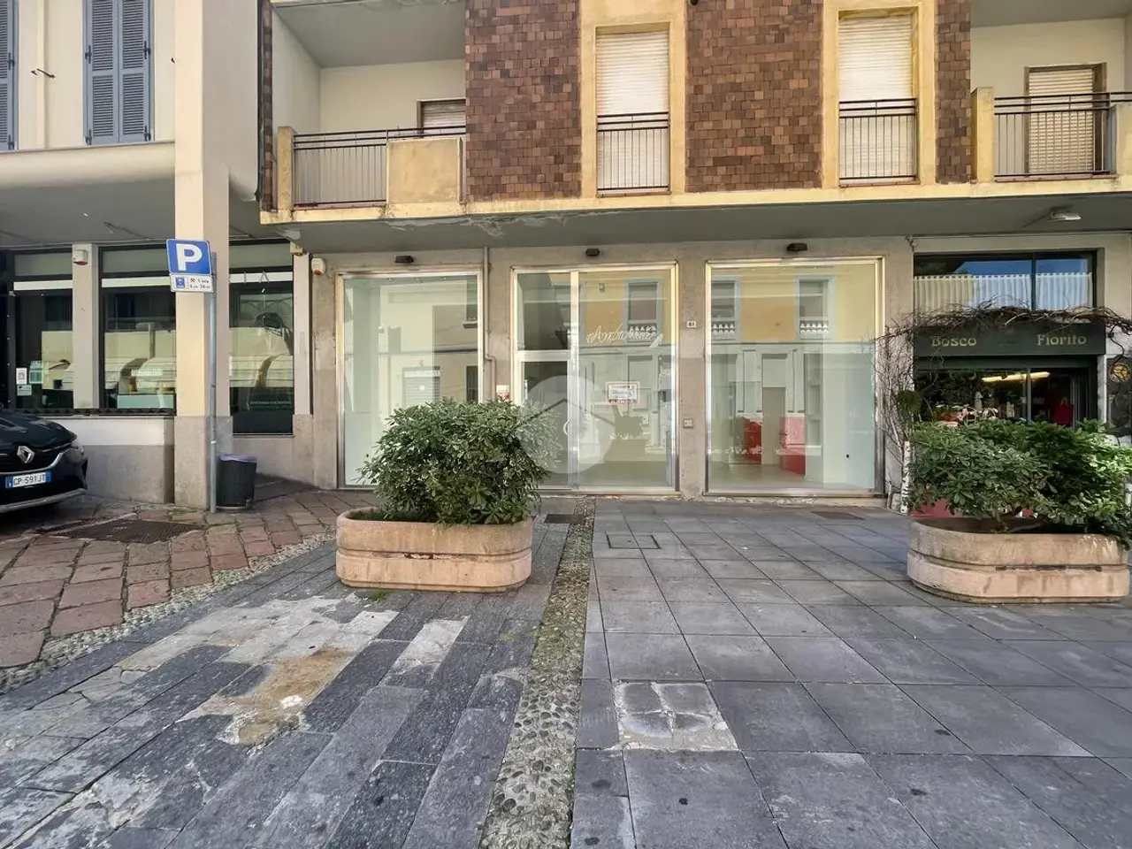 Negozio in Via Pretorio 61, Magenta, {3} - Foto 2