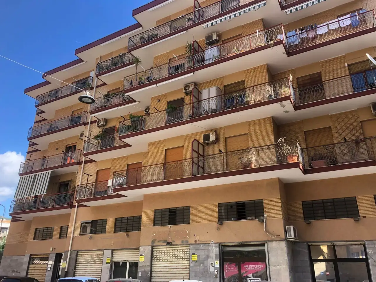 Negozio in Via Belisario Corenzio, Salerno, {3} - Foto 1