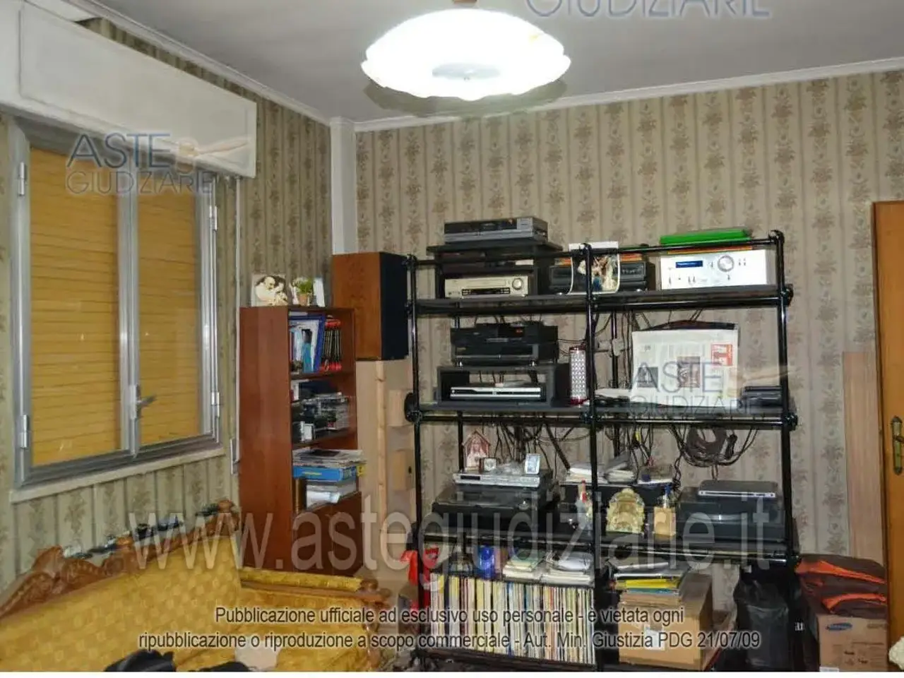 Magazzino in Via Amilcare Ponchielli, 25, 97100 Ragusa Rg, Italia 25, Ragusa, {3} - Foto 1