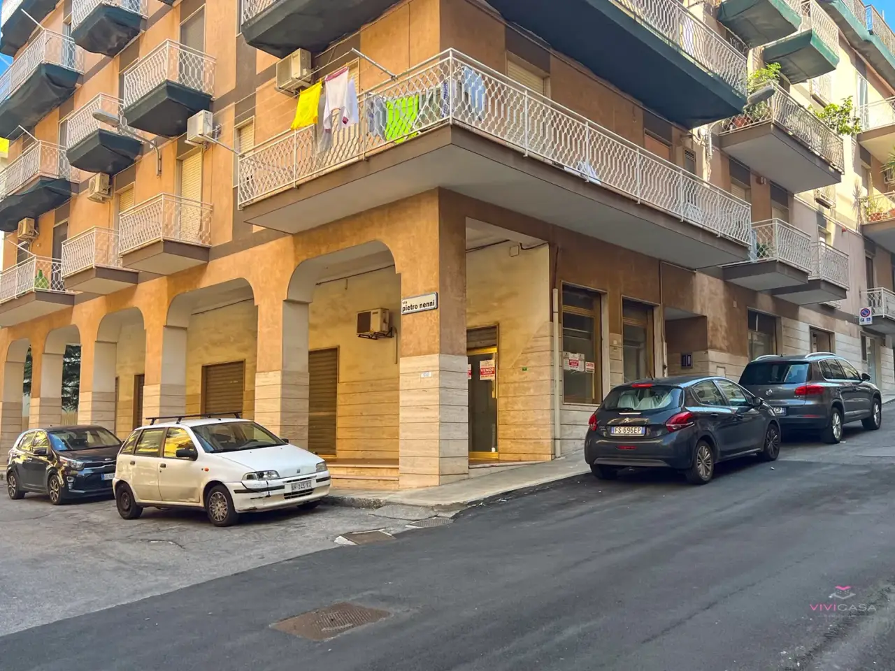 Locale commerciale in Via Giuseppe di Vittorio, Putignano, Putignano, {3} - Foto 1