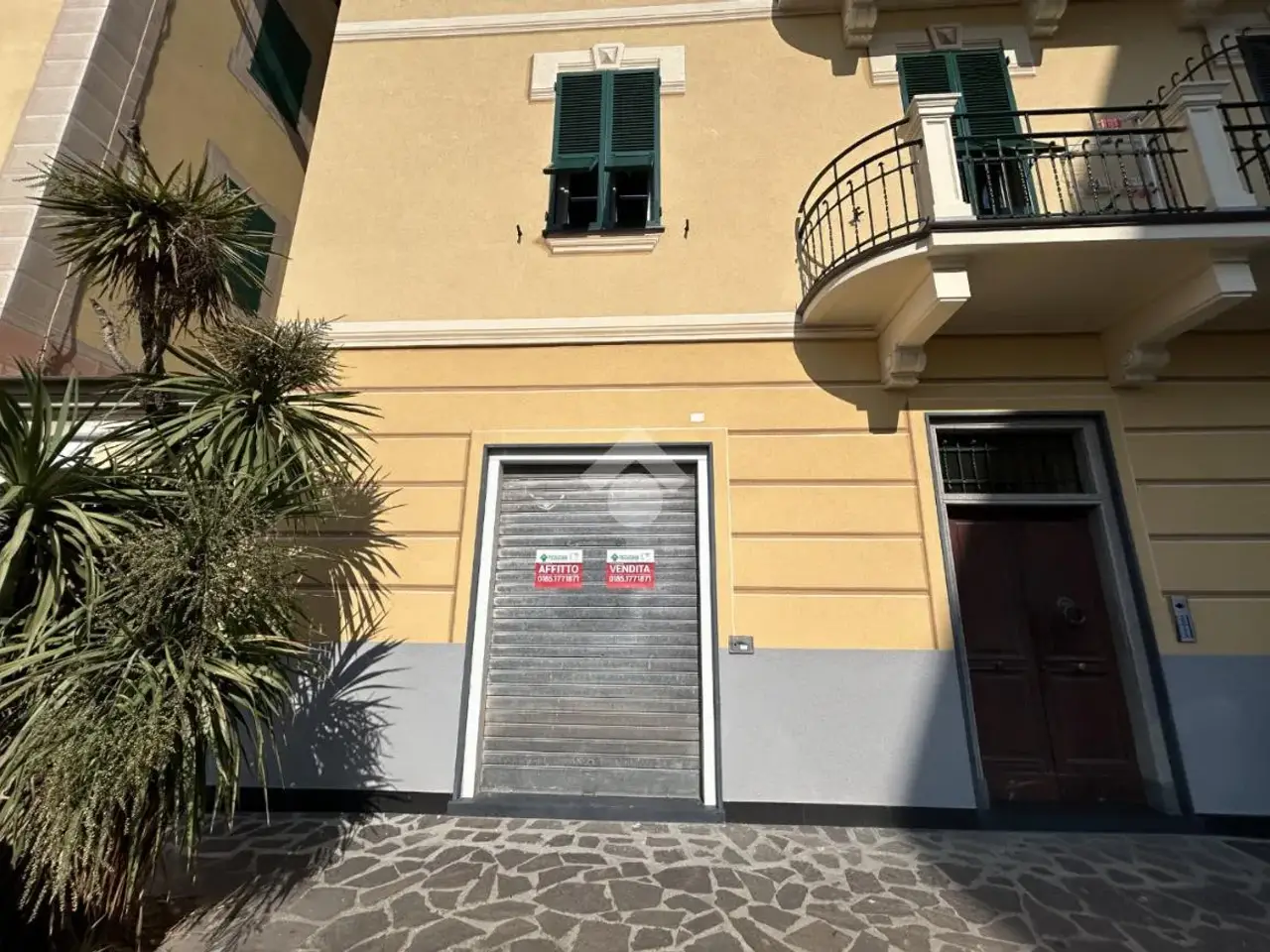 Negozio in Piazza Marini, Lavagna, {3} - Foto 1